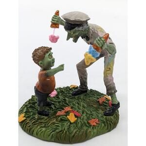 Snow Village Halloween - I'll Make you scream for ice cream